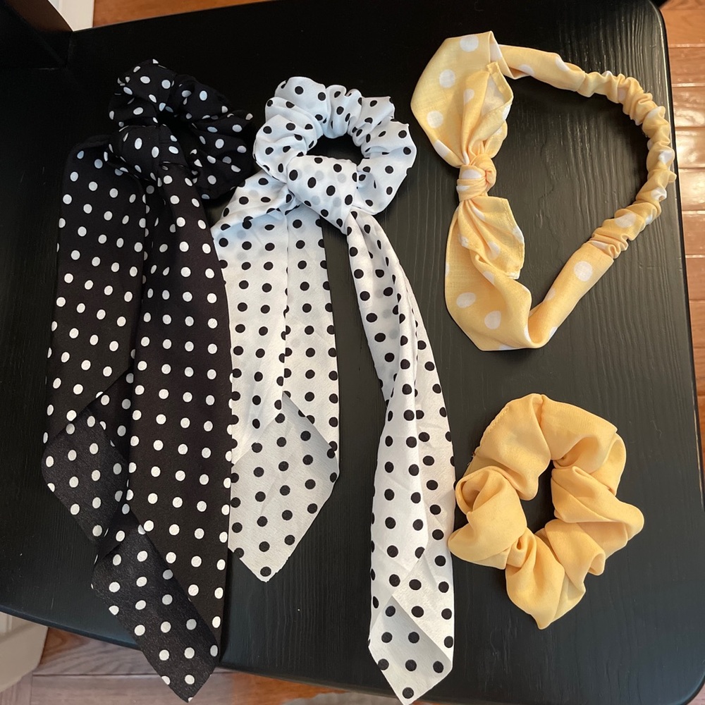 Polka dot hair accessory bundle